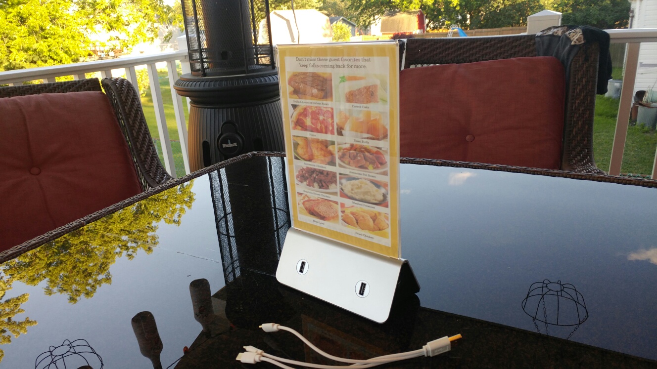 Restaurant Cell Phone Charging Station